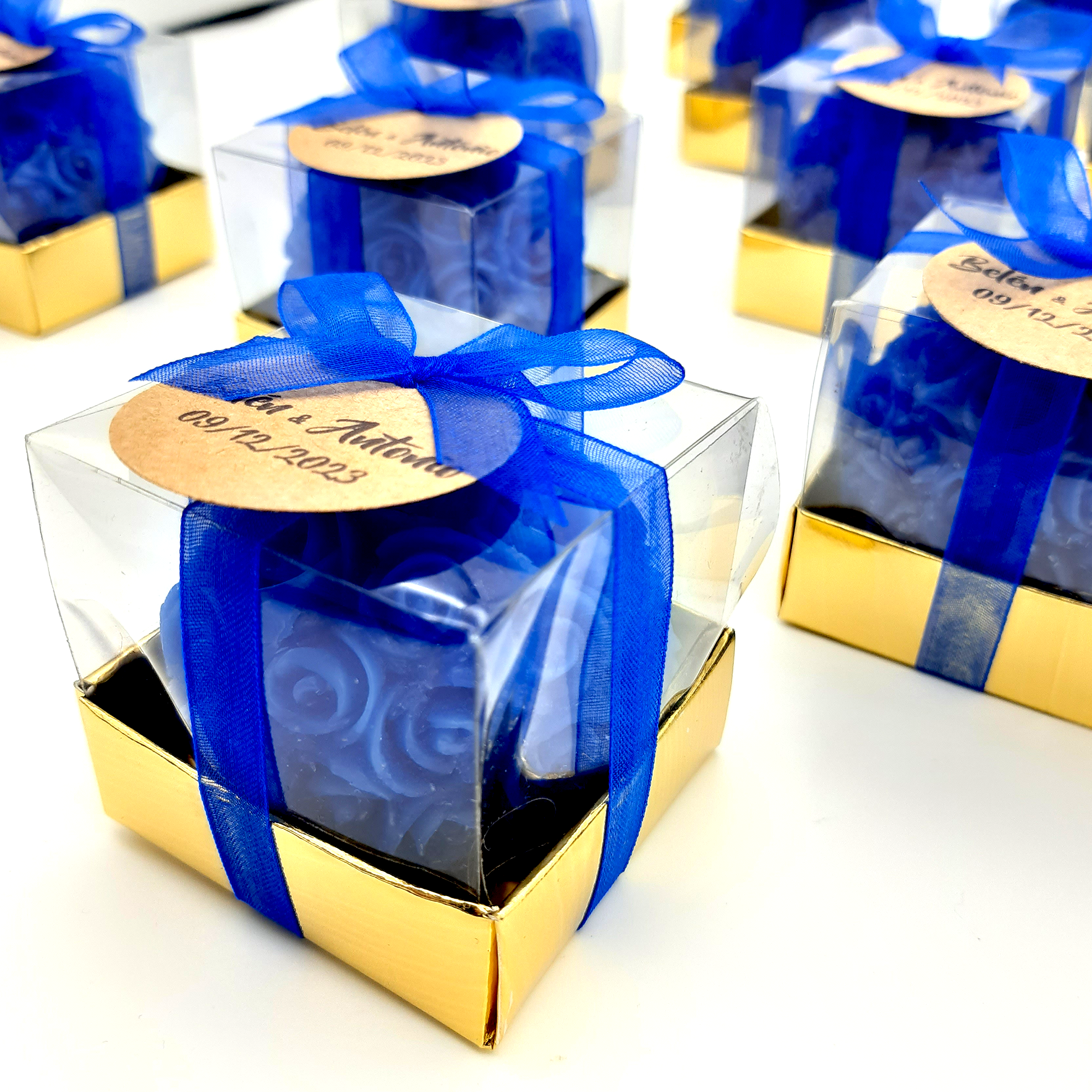 bomboniere matrimonio, candela a forma di rosa profumate bomboniere battesimo, anni ragazzo, comunione, cresima, anniversario di, compleanno bigliettini